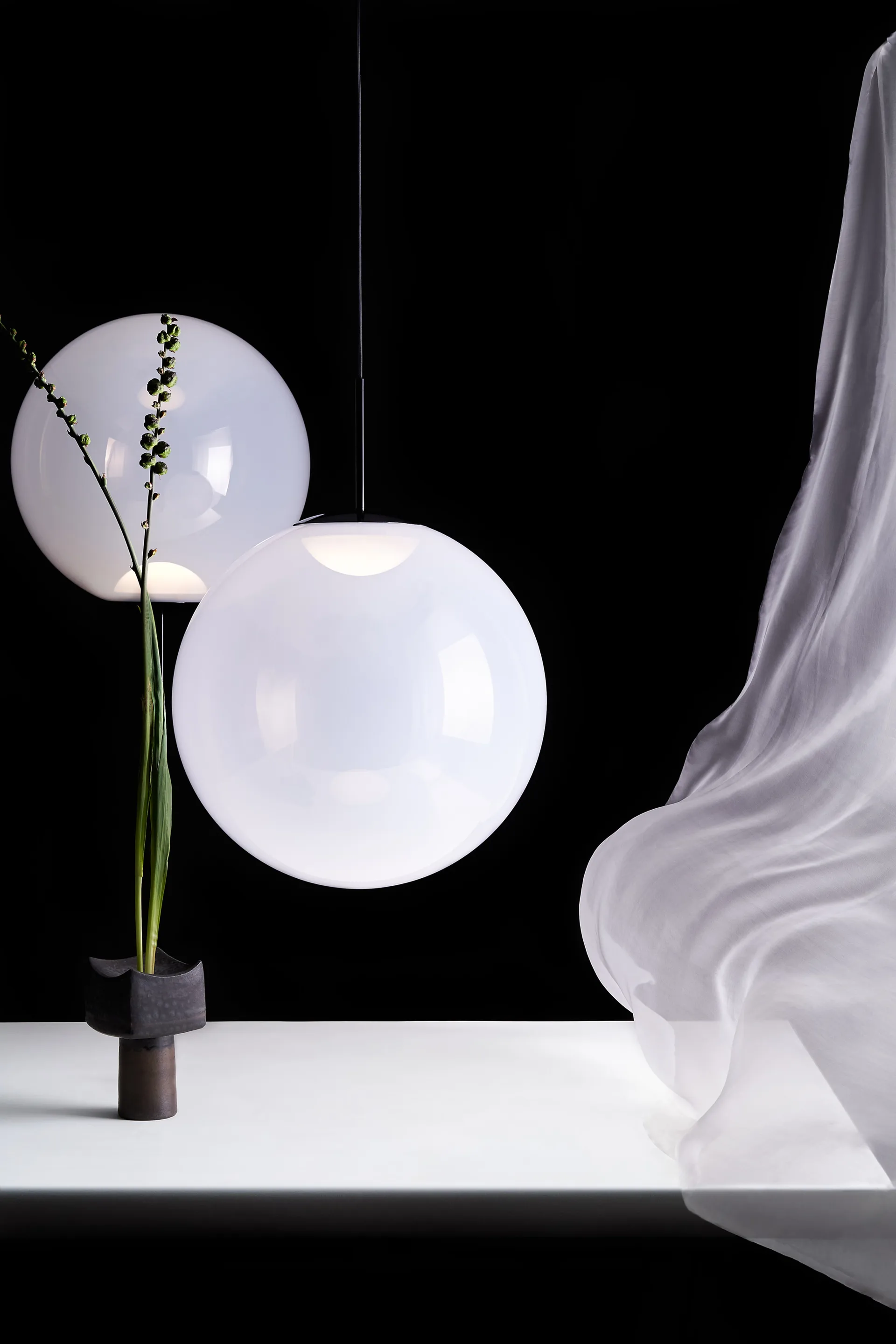 Lámpara colgante Opal Ø50 cm, Blanco Tom Dixon