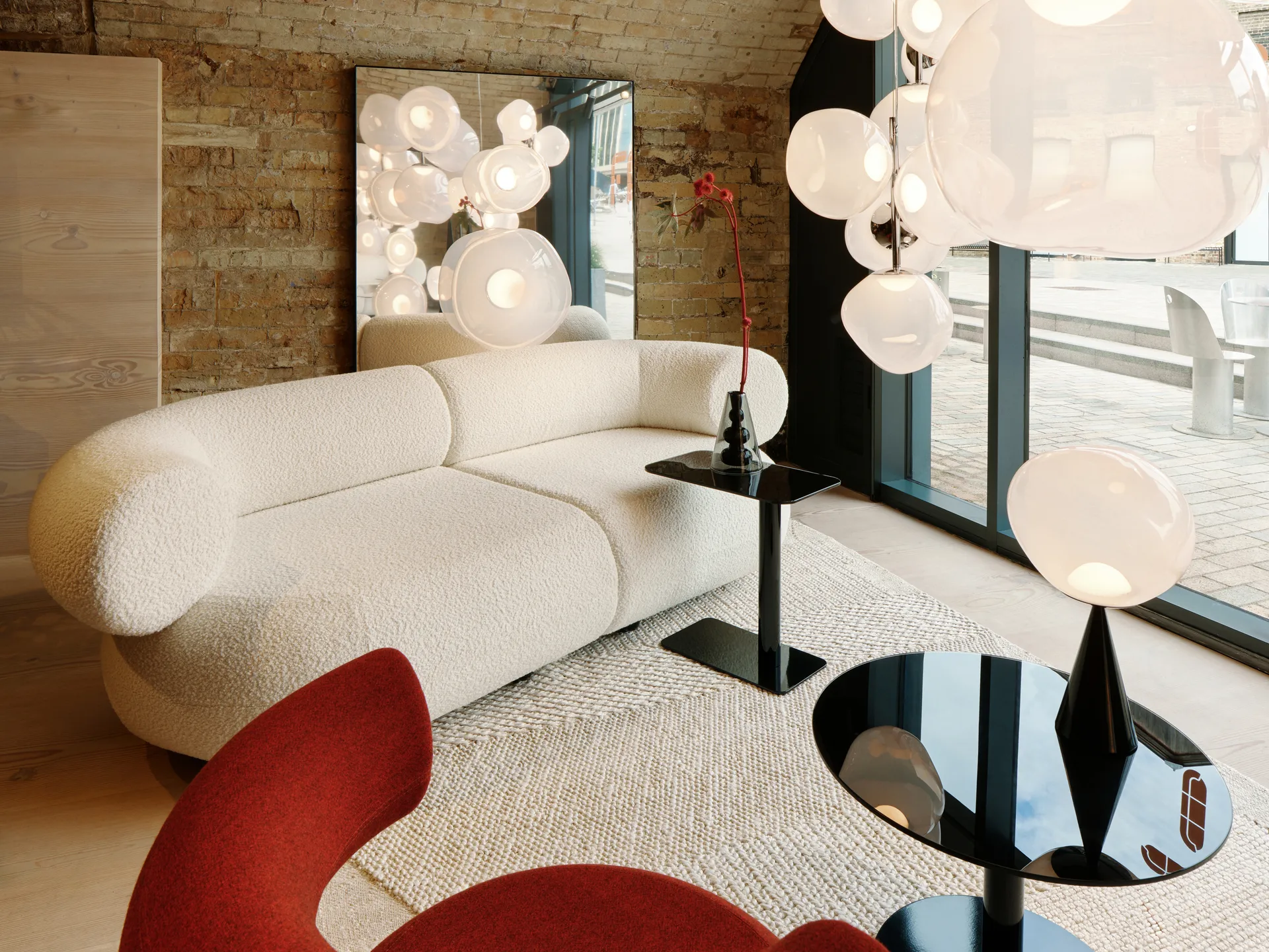 Lámpara de araña Melt Chandelier grande LED 196 cm, Ópalo-Plateado Tom Dixon