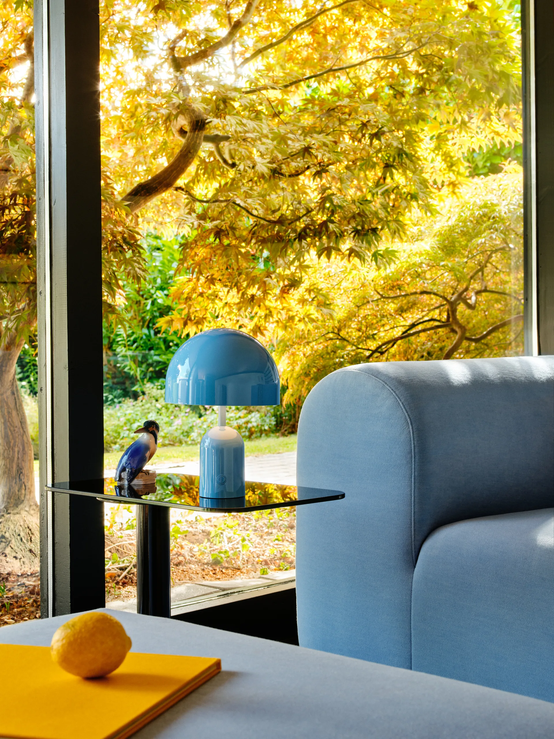 Lámpara de mesa Bell Portable LED 28 cm, Baby Blue Tom Dixon