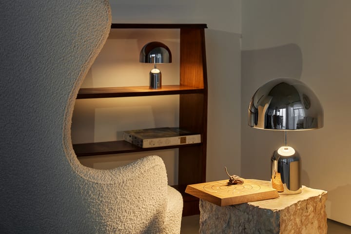 Lámpara de mesa Bell, Silver Tom Dixon