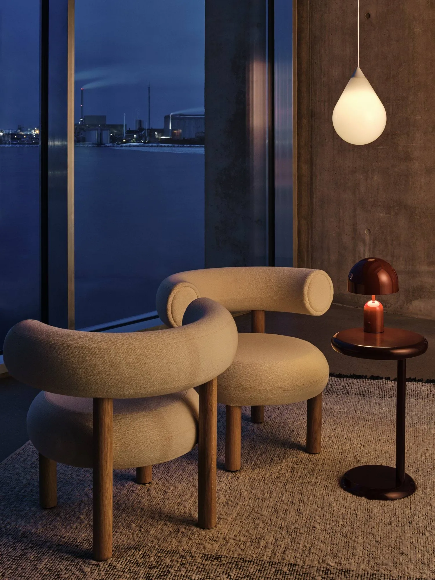 Lámpara de mesa LED Bell Portable 28 cm v.2, Burgundy (burdeos) Tom Dixon