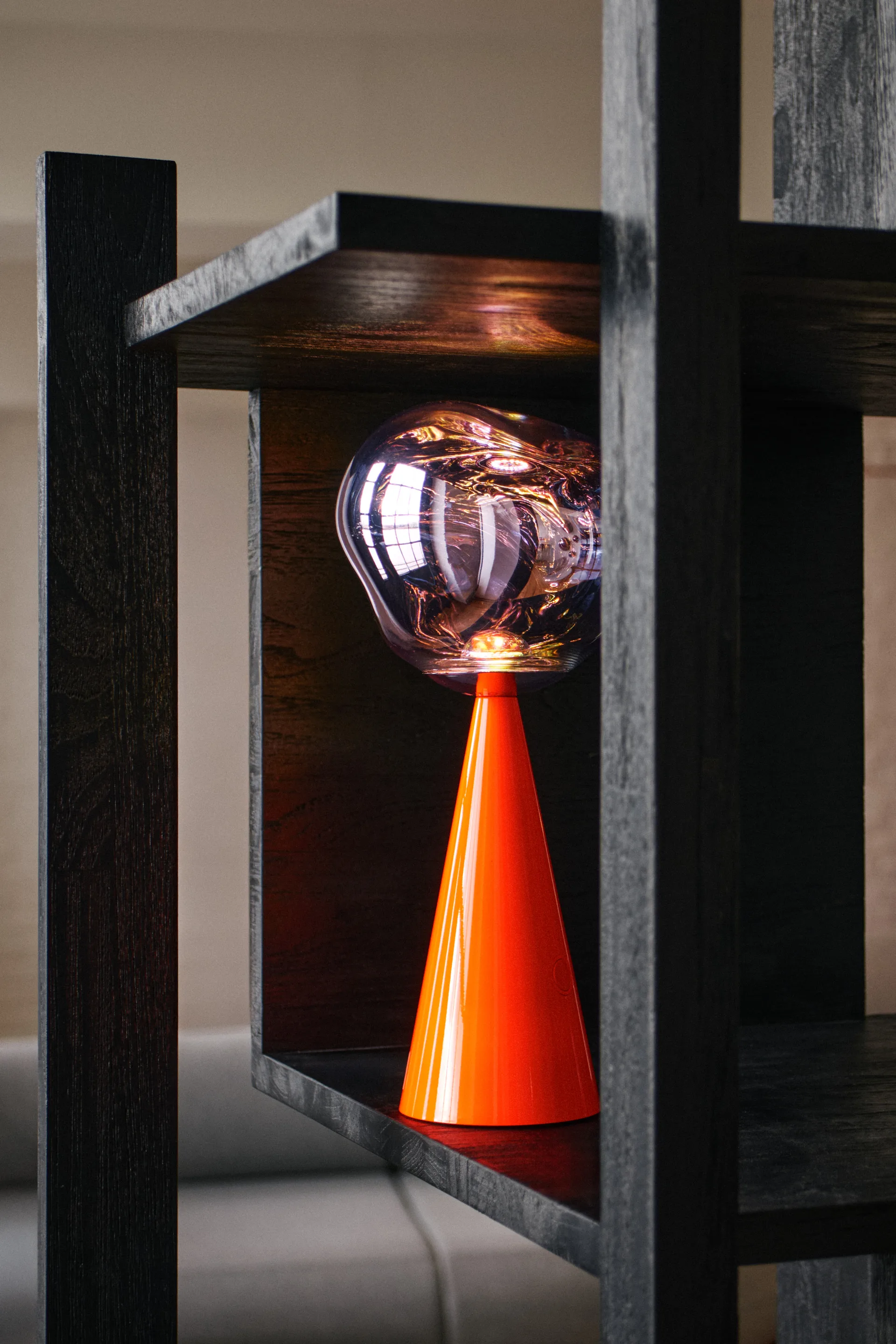 Lámpara de mesa Melt Portable LED 28,5 cm, Fluorescente Tom Dixon