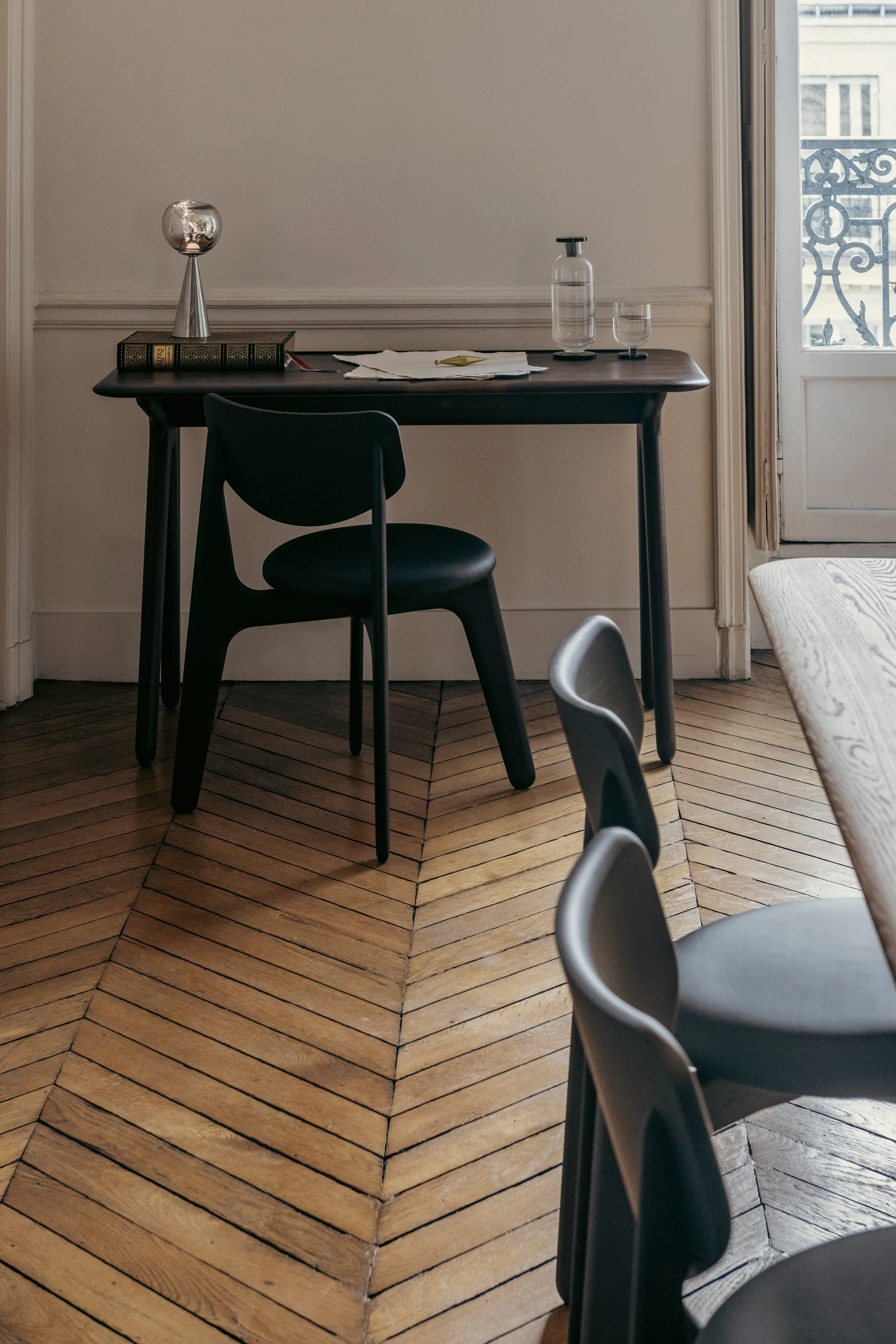 Lámpara de mesa Melt Portable LED 28,5 cm, Negro Tom Dixon