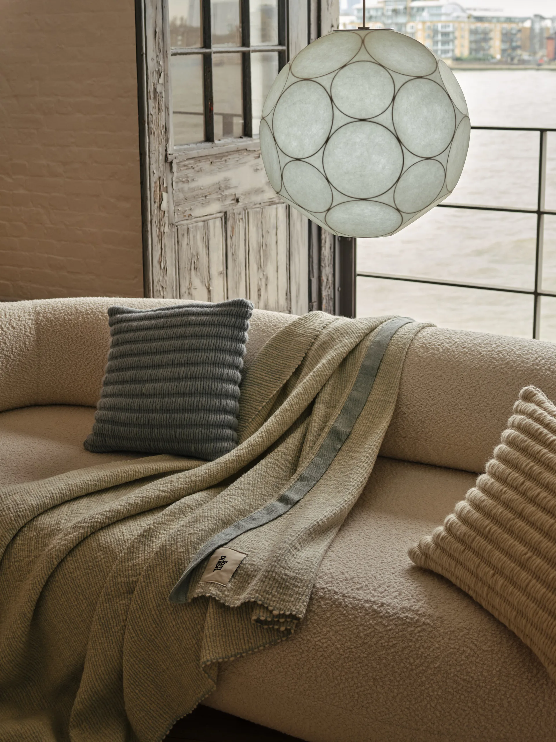 Manta Thread 140x180 cm, Azul y blanco Tom Dixon