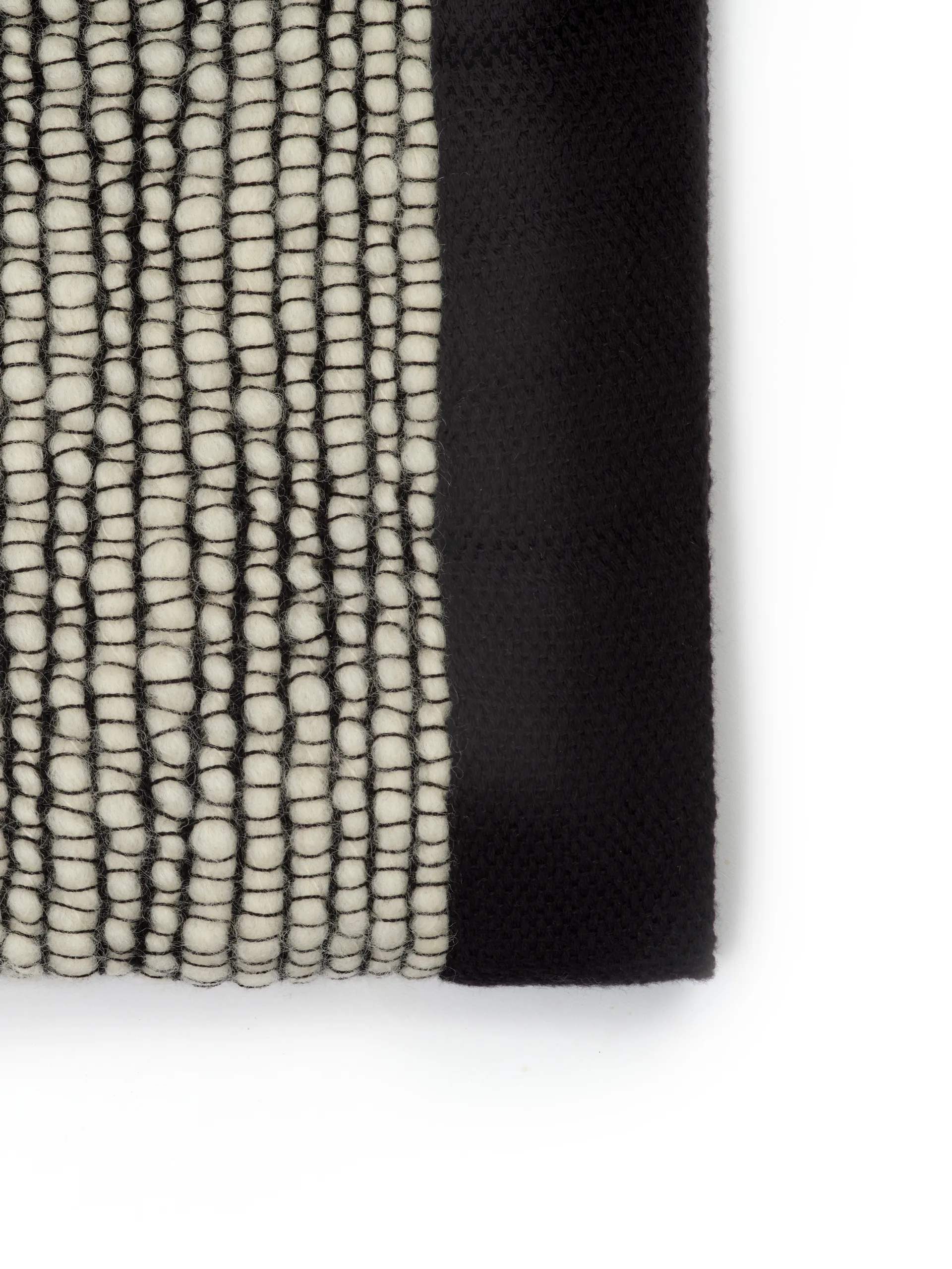 Manta Thread 140x180 cm, Negro y blanco Tom Dixon