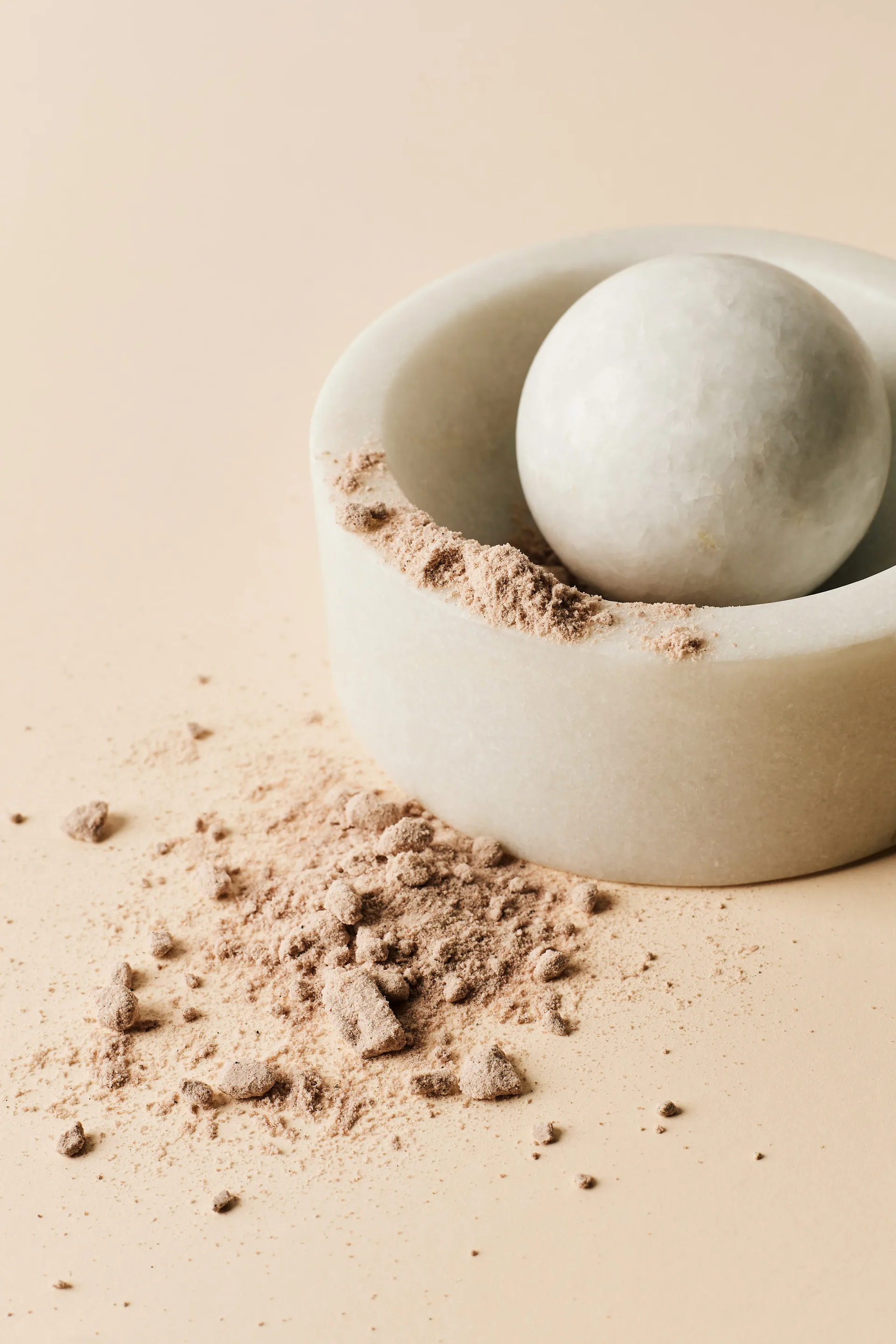 Molinillo de especias Stone Ø12 cm, Mármol blanco Tom Dixon