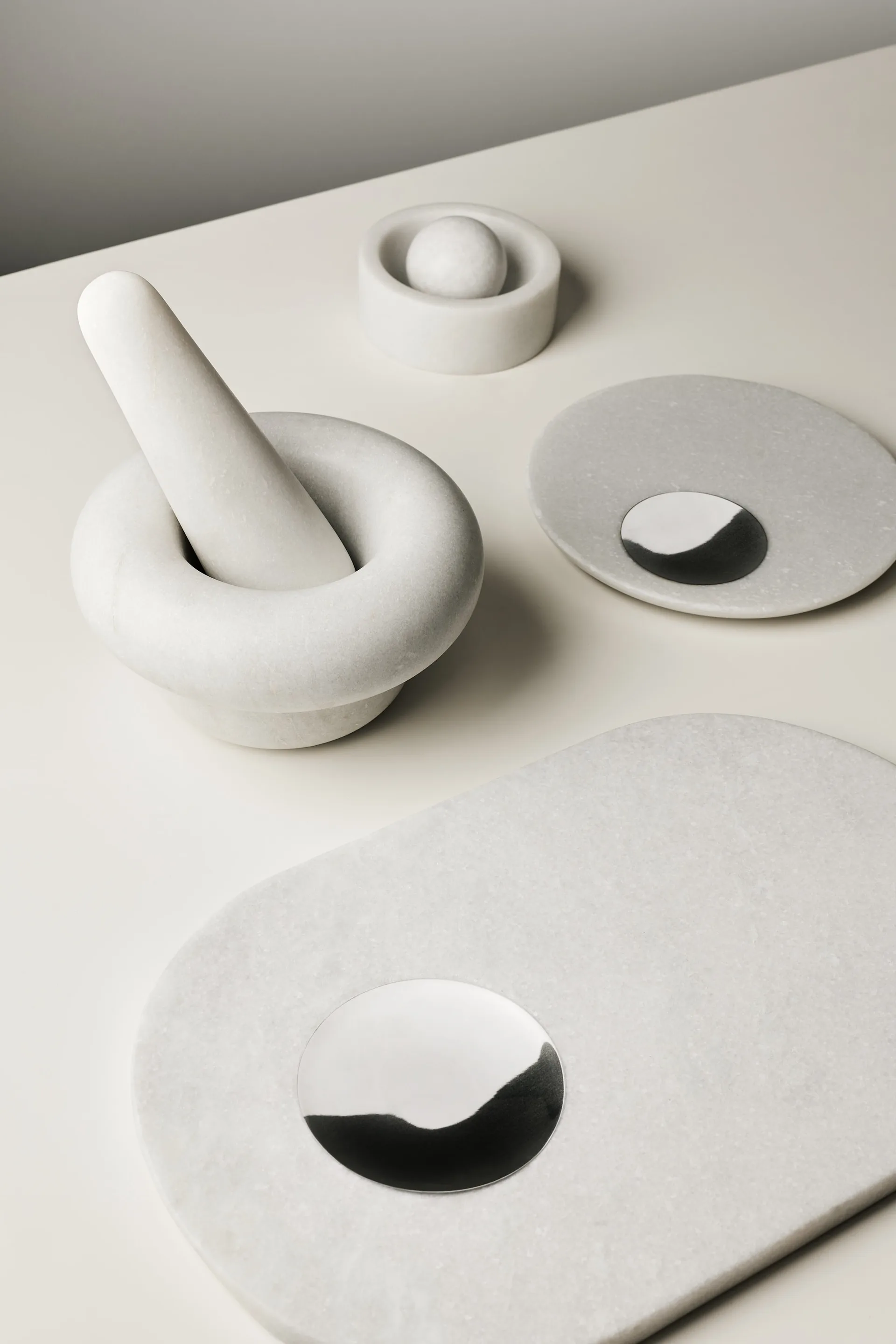 Molinillo de especias Stone Ø12 cm, Mármol blanco Tom Dixon