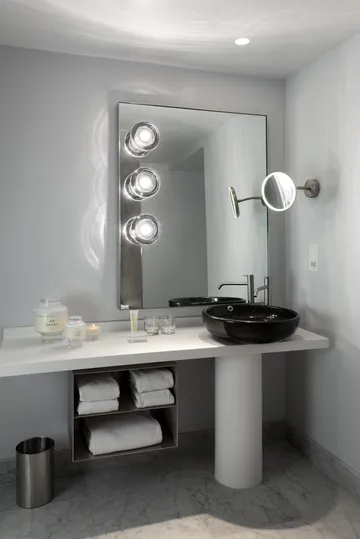 Vela aromática Elements mediana - Aire - Tom Dixon