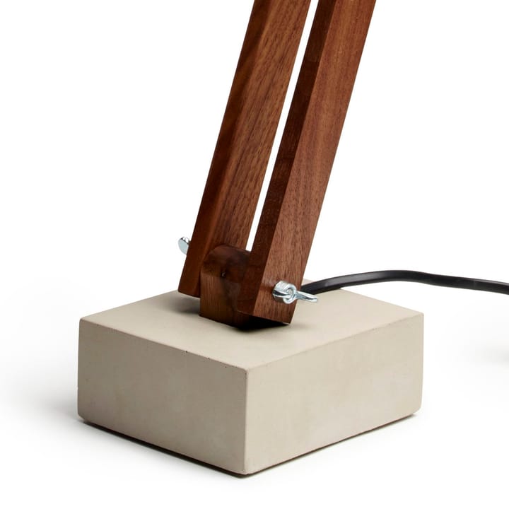 Lámpara de escritorio Tove Adman - hormigón-nogal - Tove Adman