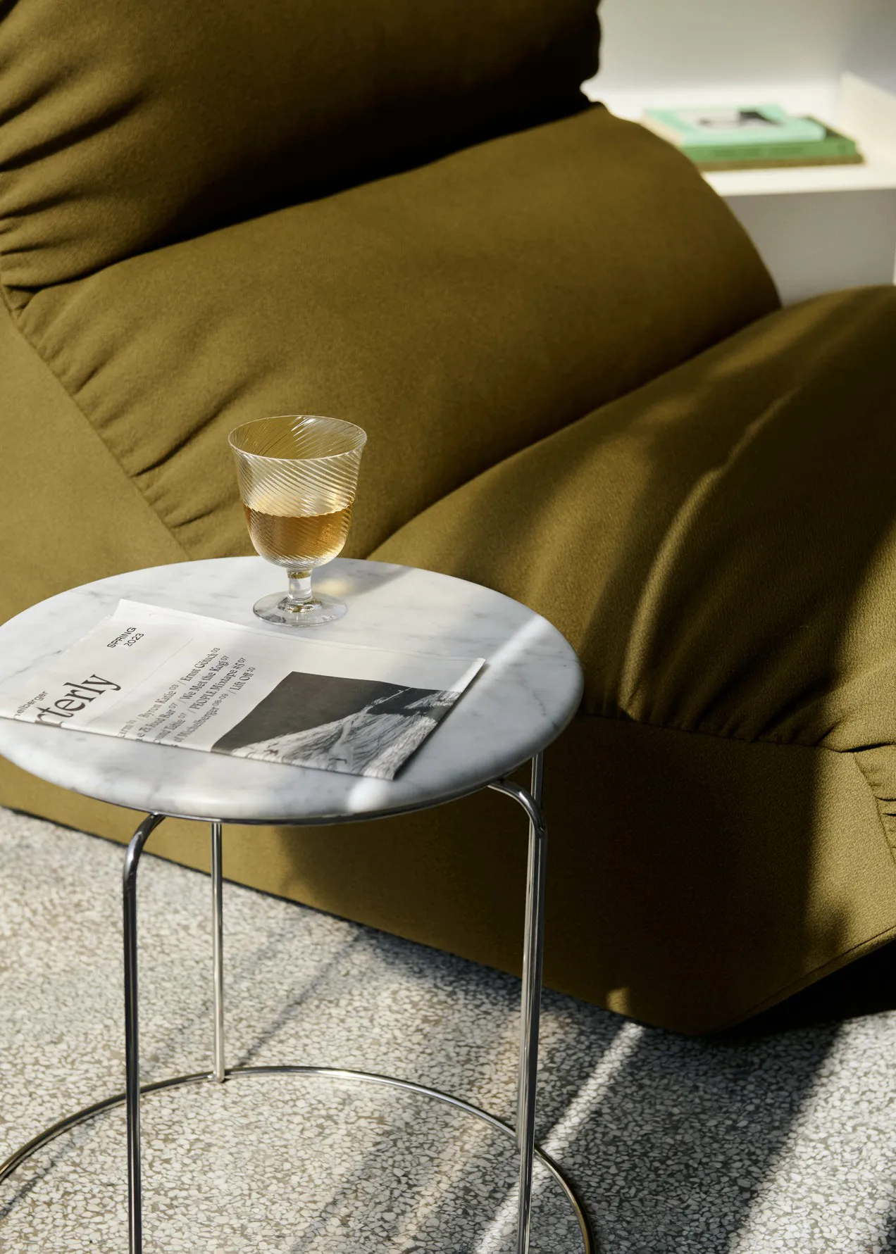 Balda superior Wire Stool VP11 Ø38 cm, Bianco Carrara mármol &Tradition