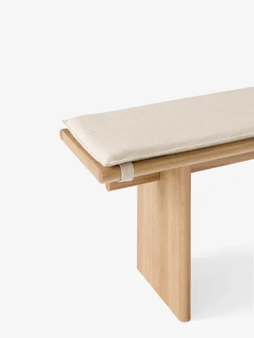 Banco Ita OS6 con cojín de asiento  - Clay 011, 230 cm - &Tradition