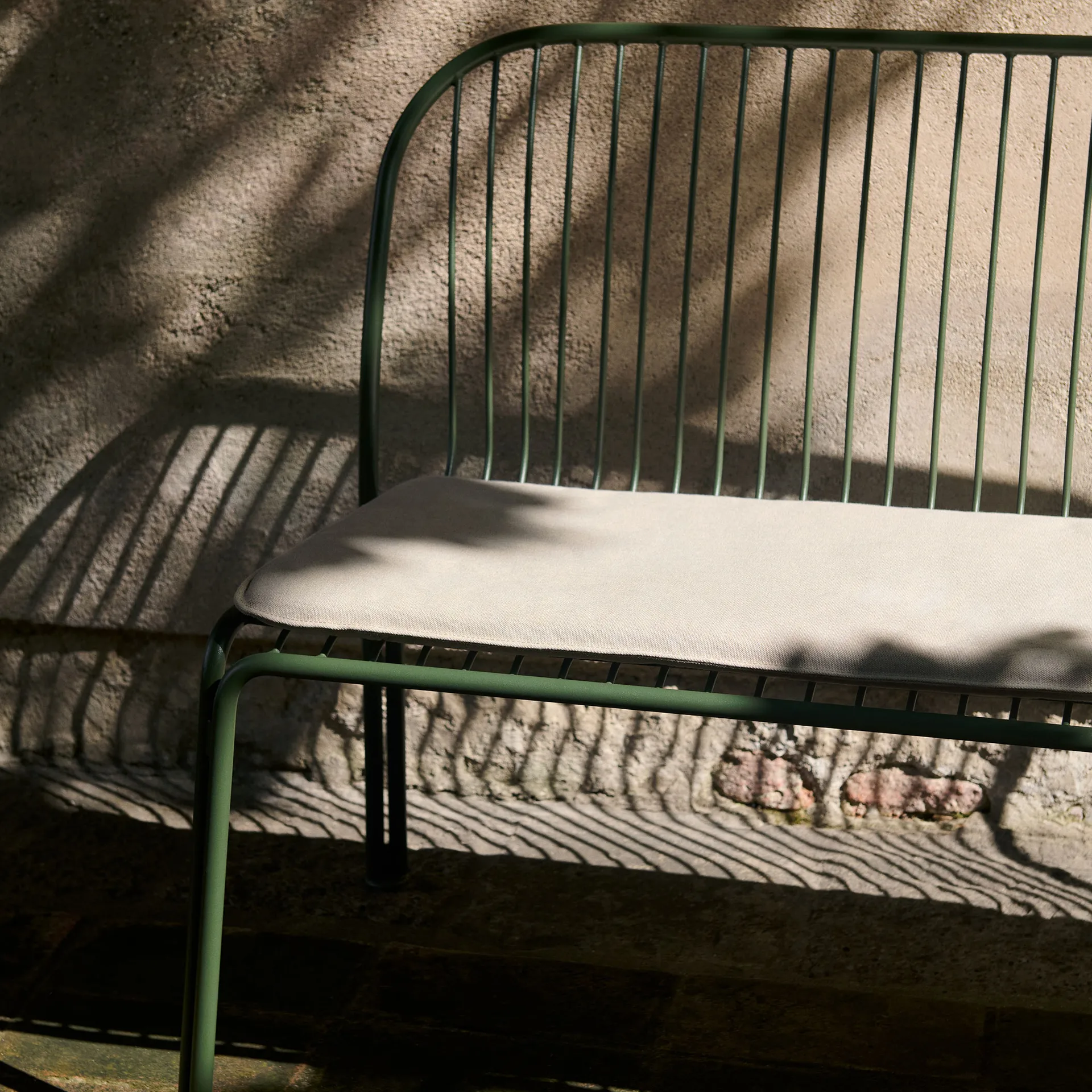 Banco Thorvald SC111 , Bronze green, 129 cm &Tradition