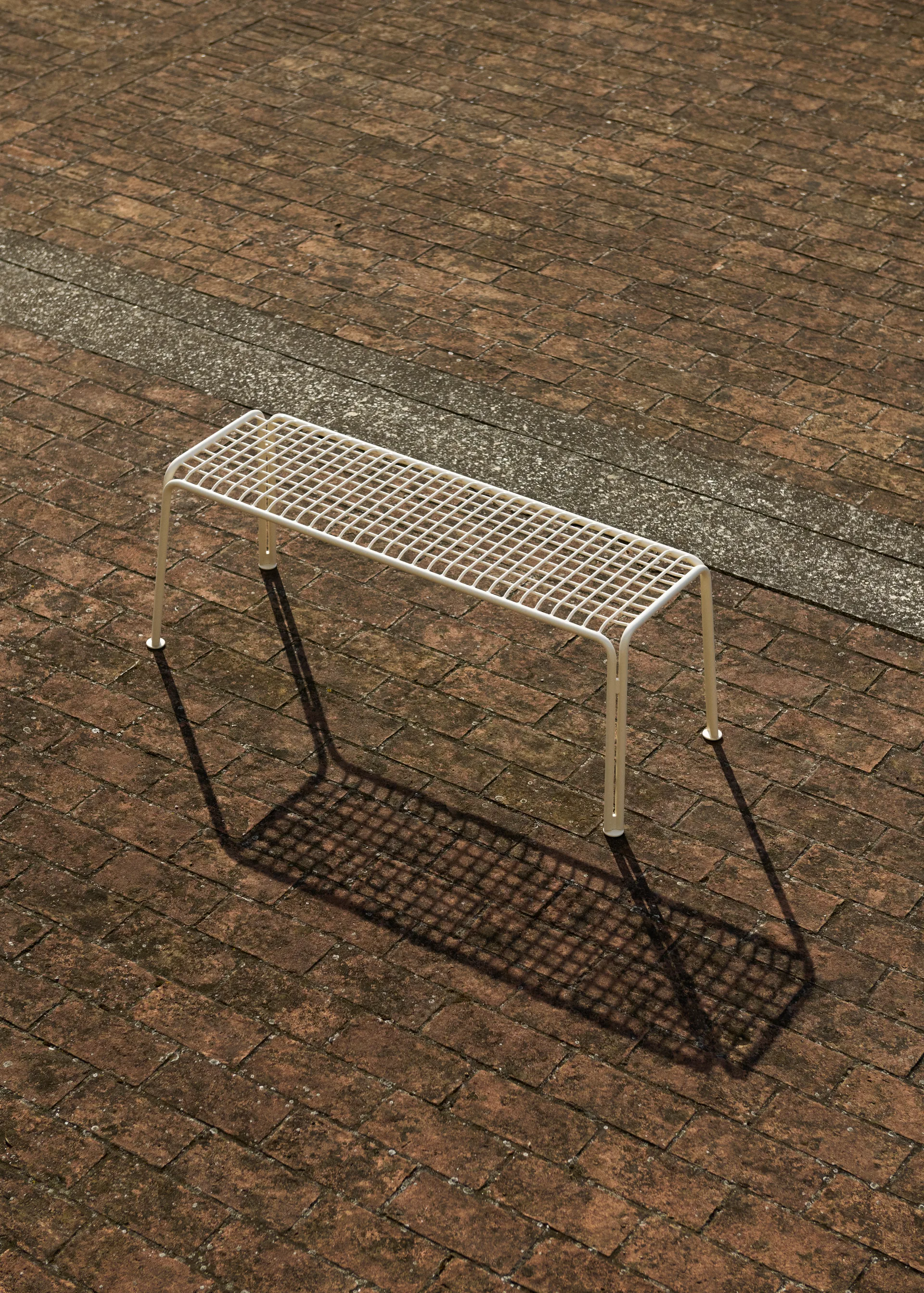 Banco Thorvald SC112 , Ivory, 125 cm &Tradition