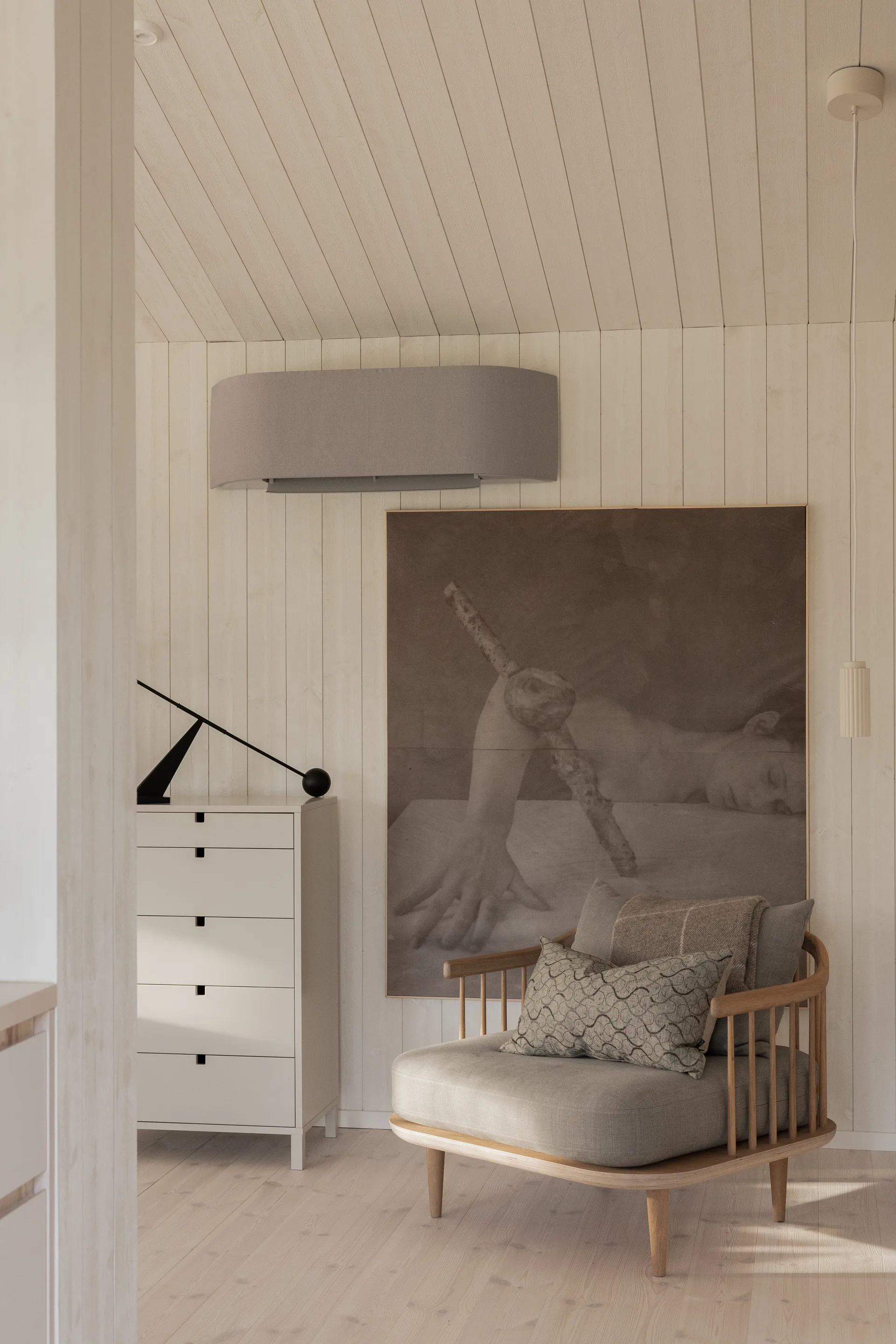 Butaca Fly SC1, Roble claro aceitado + beige tela &Tradition