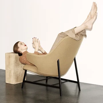 Butaca Lounge Catch JH13 - Divina 944 green-patas negras - &Tradition