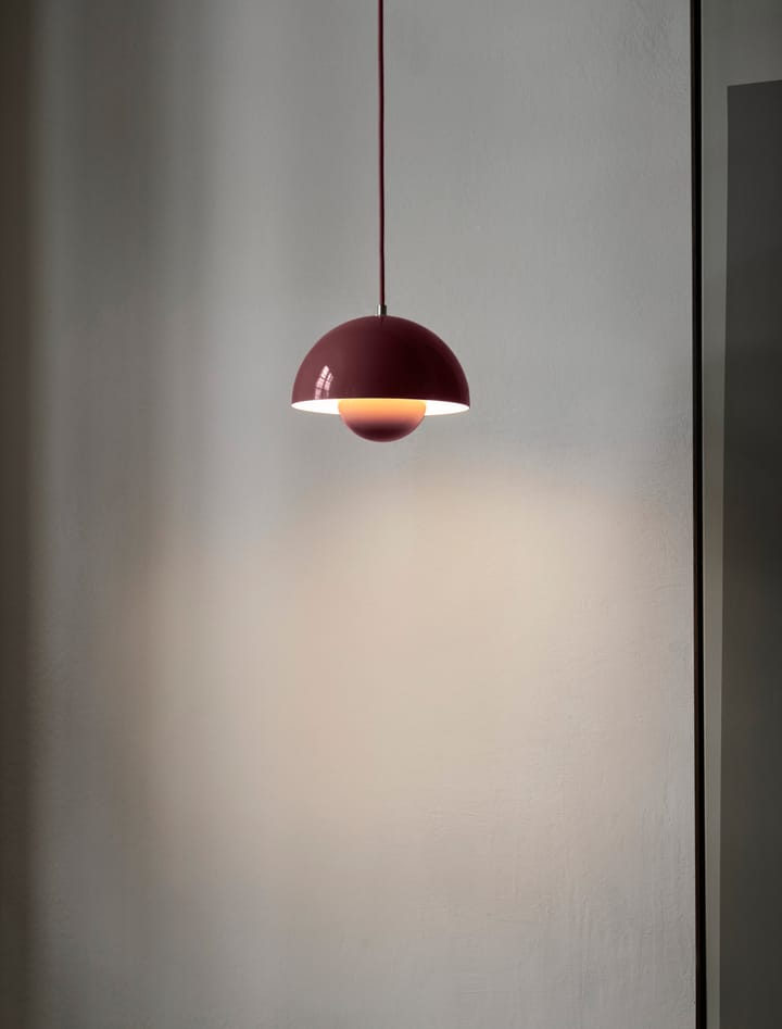Lámpara colgante FlowerPot VP1, Dark plum &Tradition