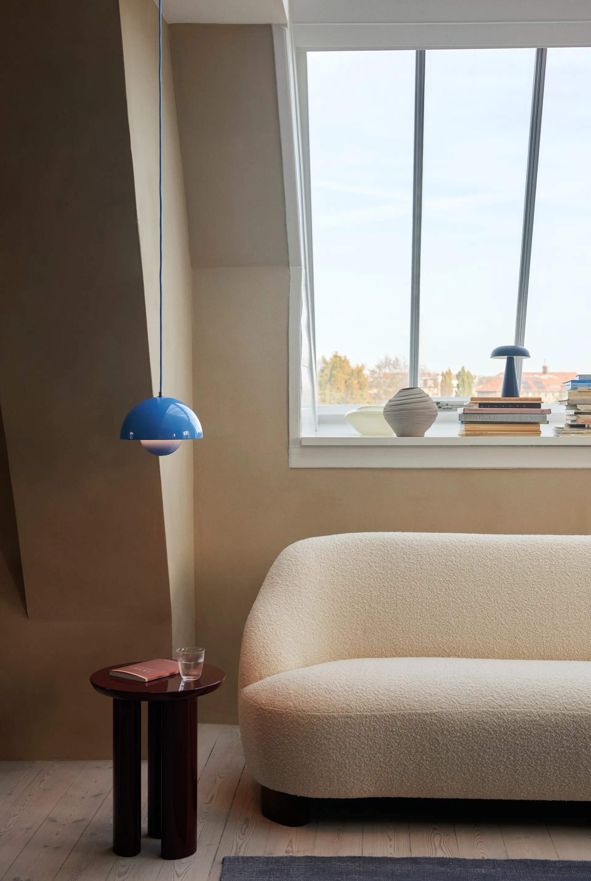 Lámpara colgante FlowerPot VP1, Swim blue &Tradition