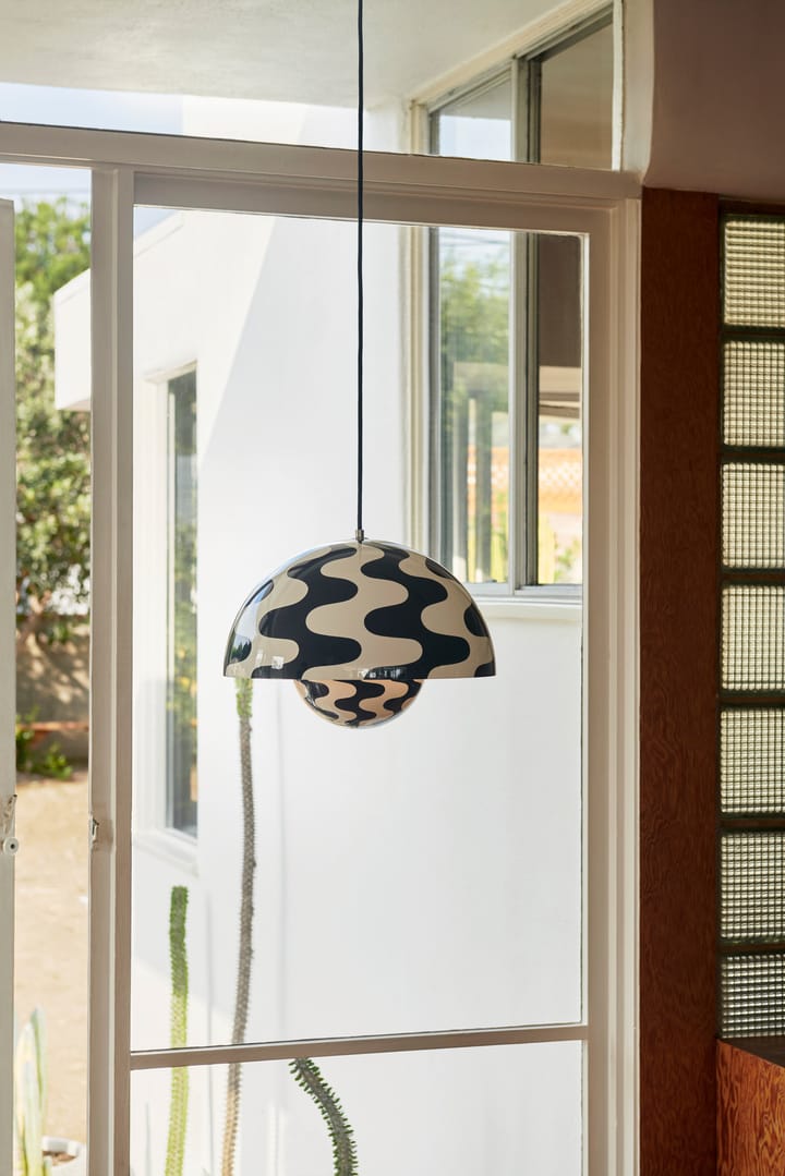 Lámpara colgante Flowerpot VP7, Black-white pattern &Tradition