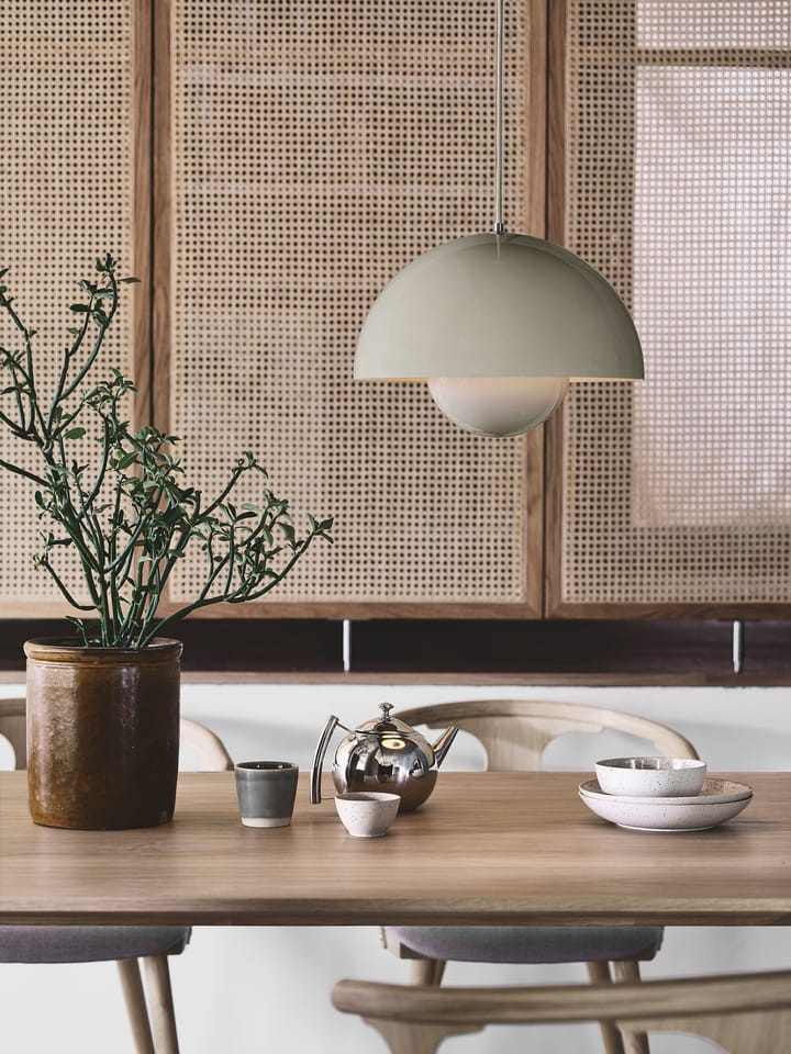 Lámpara colgante Flowerpot VP7, gris-beige &Tradition