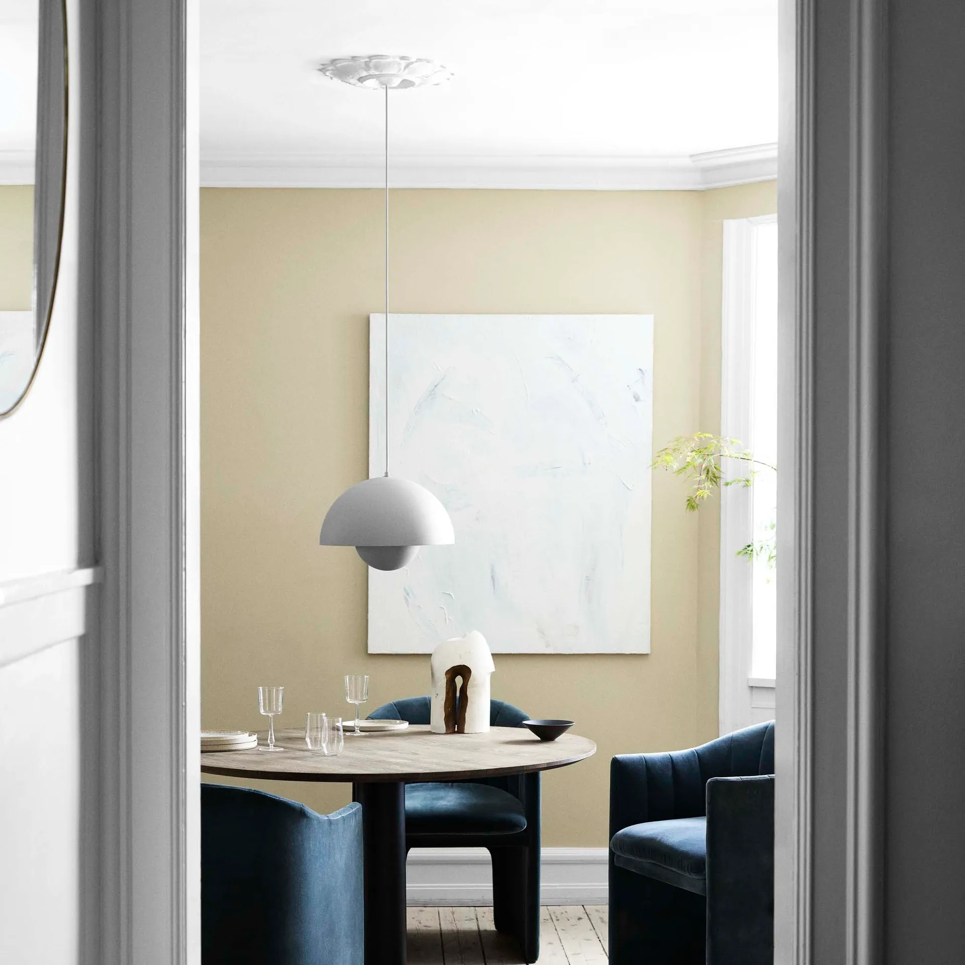 Lámpara colgante Flowerpot VP7, gris claro mate &Tradition