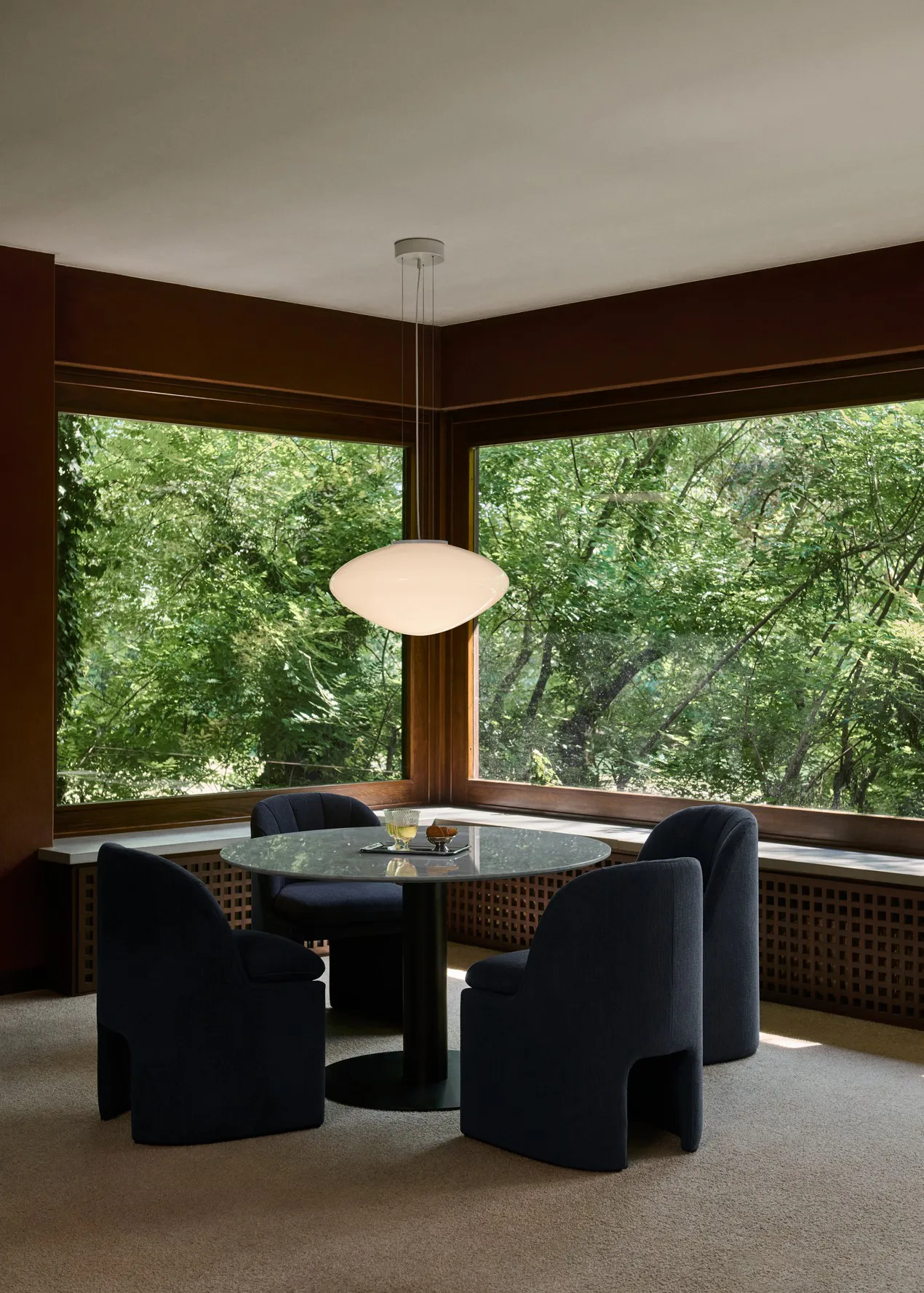 Lámpara colgante Mist AP20 Ø56 cm, White-opal glass &Tradition