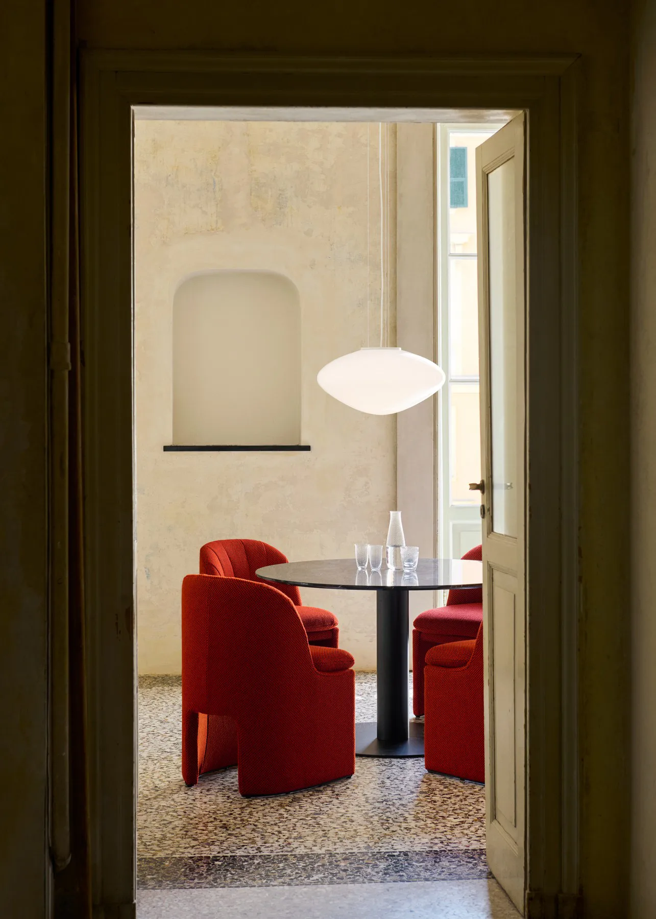 Lámpara colgante Mist AP20 Ø56 cm, White-opal glass &Tradition