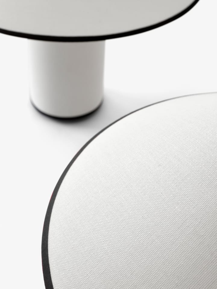 Lámpara de mesa Colette ATD6, Black & White &Tradition