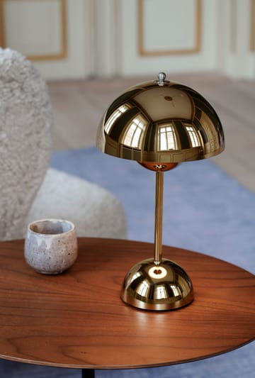 Lámpara de mesa Flowerpot portable VP9 - Brass - &Tradition