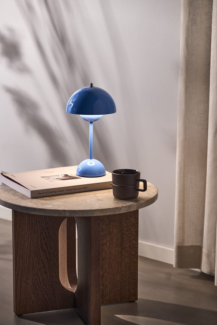 Lámpara de mesa Flowerpot portable VP9, Swim blue &Tradition