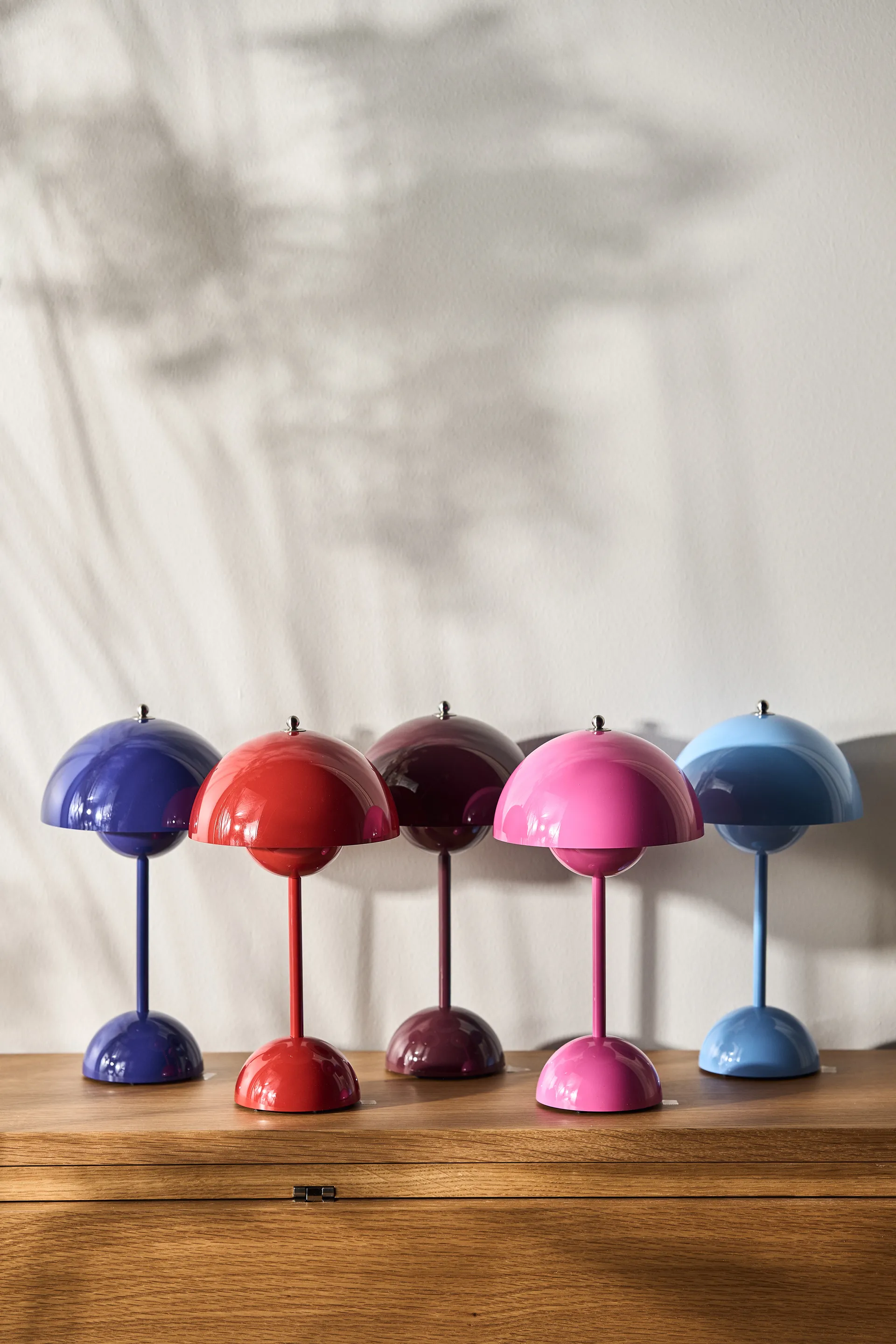 Lámpara de mesa Flowerpot portable VP9, Tangy pink &Tradition