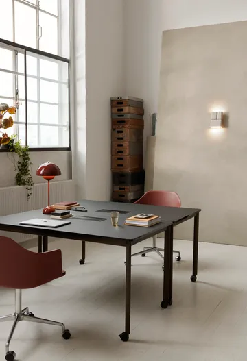 Lámpara de mesa FlowerPot VP3 - Vermilion red - &Tradition