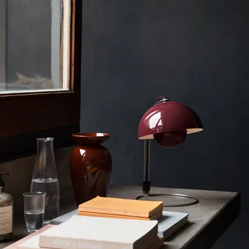 Lámpara de mesa FlowerPot VP4 - Dark plum - &Tradition