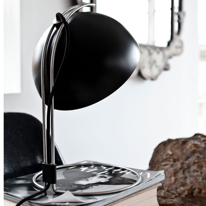 Lámpara de mesa FlowerPot VP4 - negro mate - &Tradition