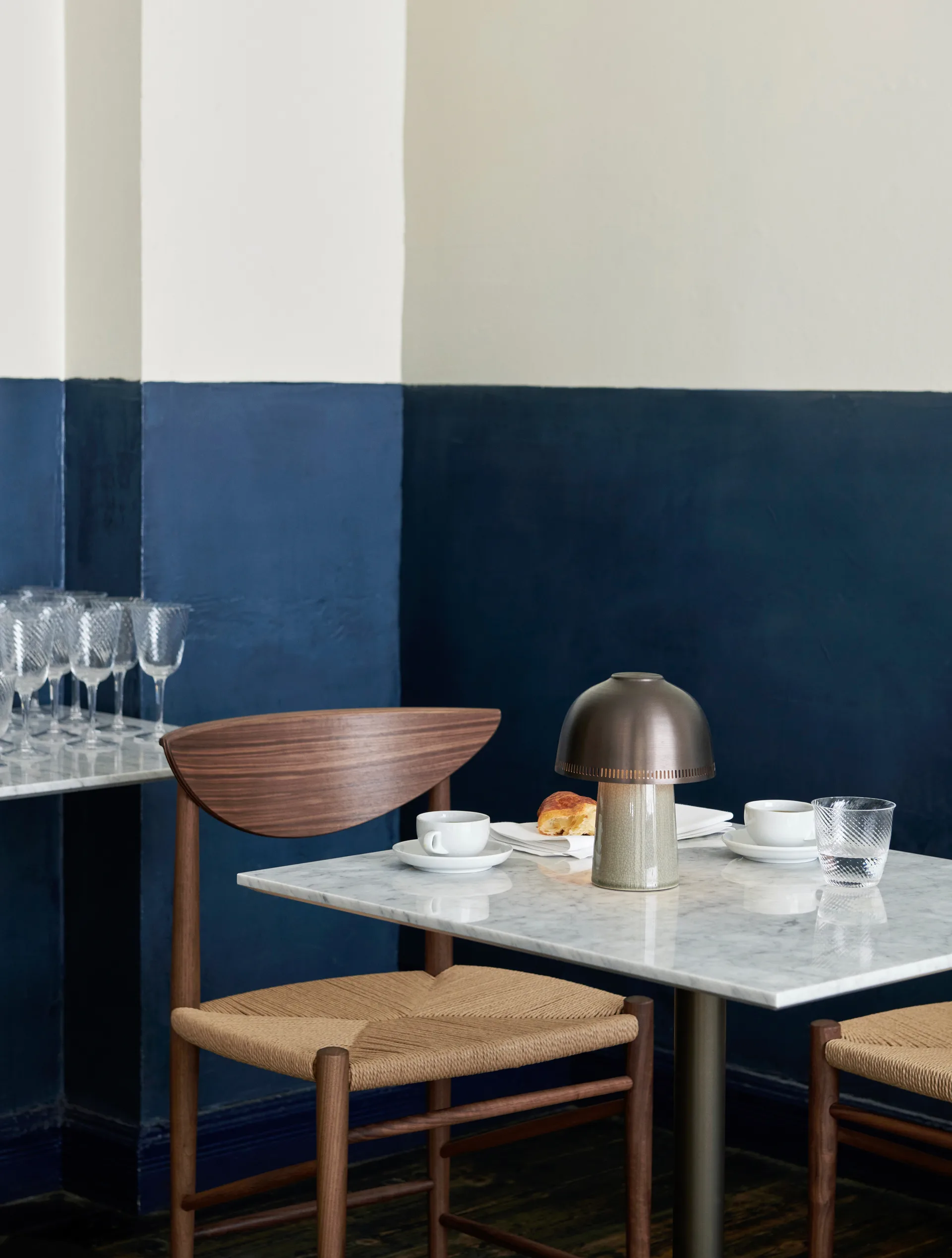 Lámpara de mesa Raku SH8, Beige Grey & Bronze &Tradition