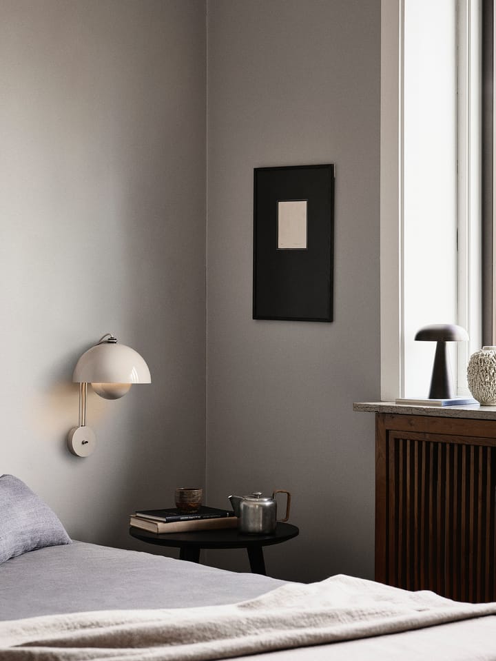 Lámpara de pared Flowerpot VP8, Grey beige &Tradition