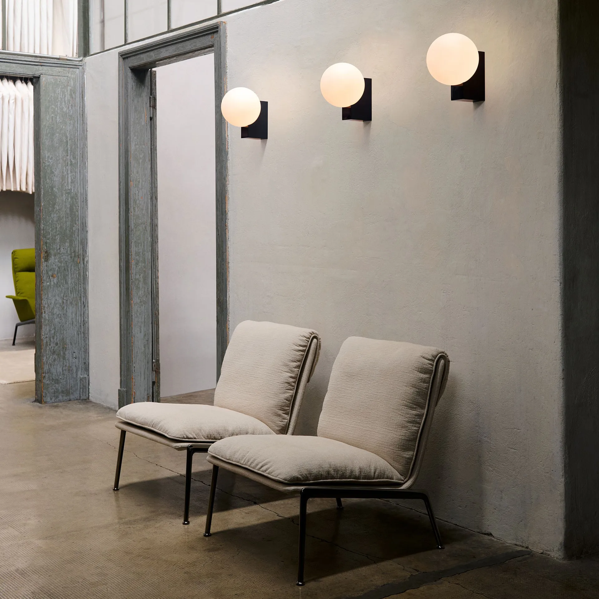 Lámpara de pared Journey SHY2, Steel blue &Tradition