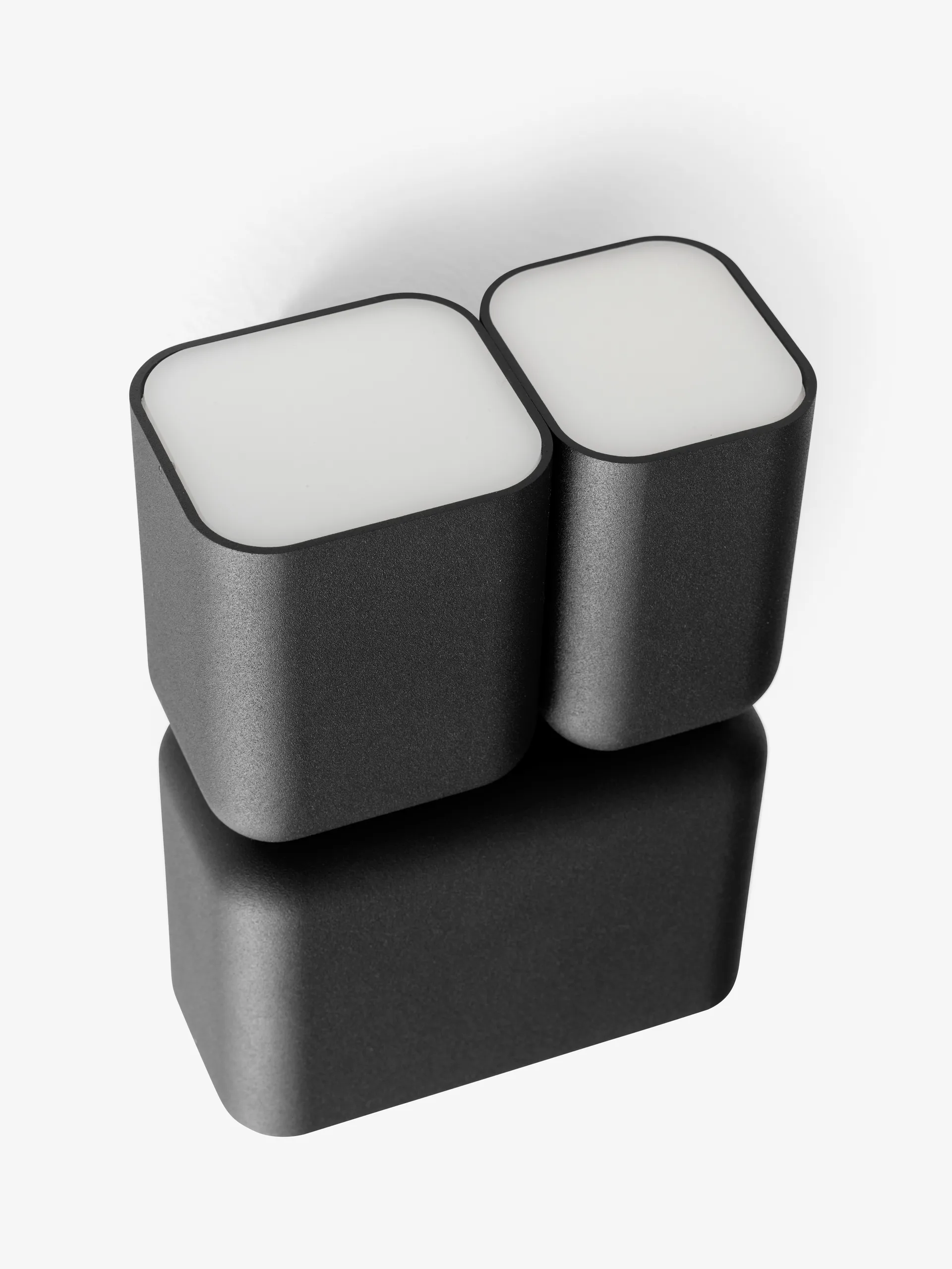 Lámpara de pared Tabata LN10, negro &Tradition