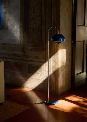 Lámpara de pie Flowerpot VP12 - Azul acero - &Tradition