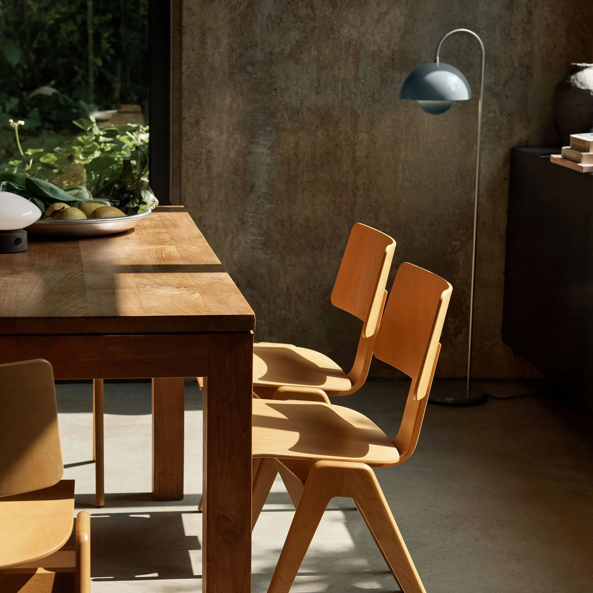 Lámpara de pie Flowerpot VP12, Stone blue &Tradition