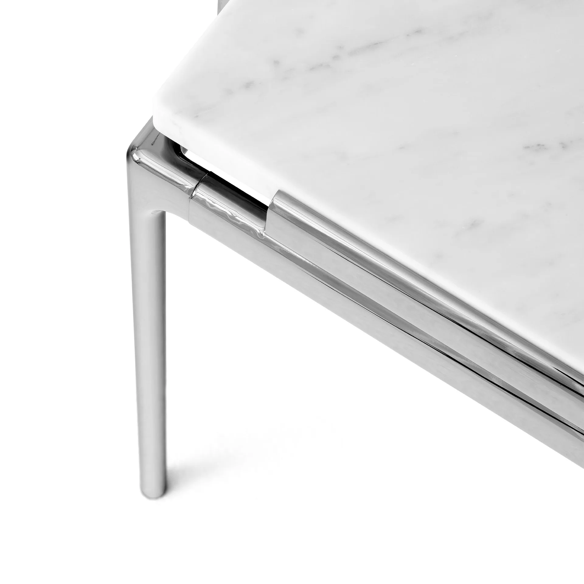 Mesa auxiliar Sett LN11, Bianco carrara-dark chrome &Tradition