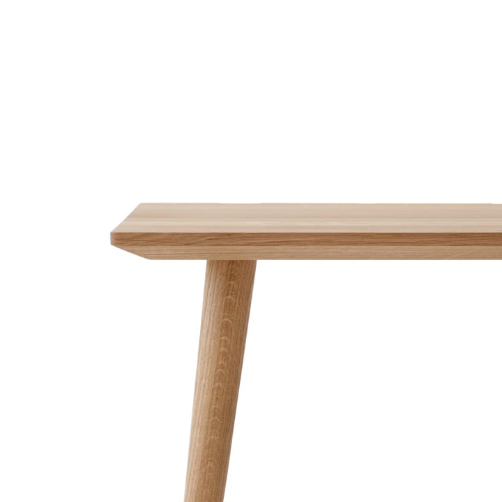 Mesa de centro In Between SK24 90 x 90 cm, Roble barnizado &Tradition