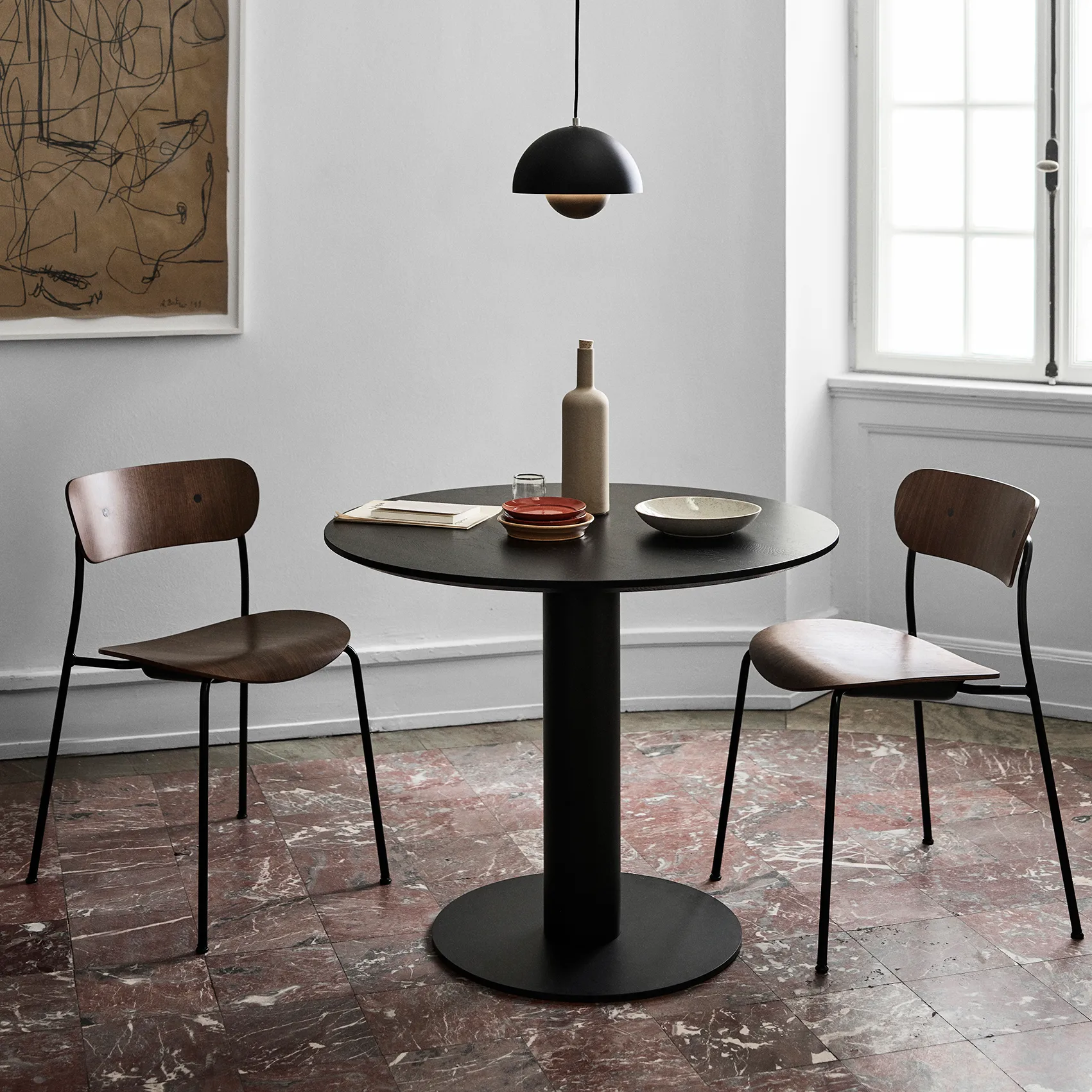 Mesa In Between SK11, Nogal &Tradition