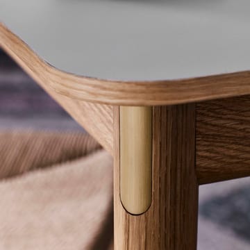 Mesa Patch HW2 - Griogo londra, base de roble aceitado ahumado - &Tradition