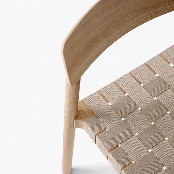 Silla Betty TK1, Roble, asiento de lino natural trenzado &Tradition