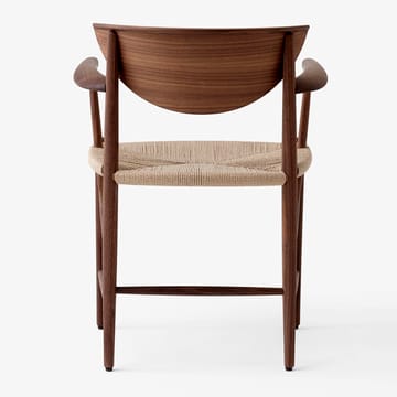 Silla Drawn HM4 con reposabrazos - Nogal - &Tradition