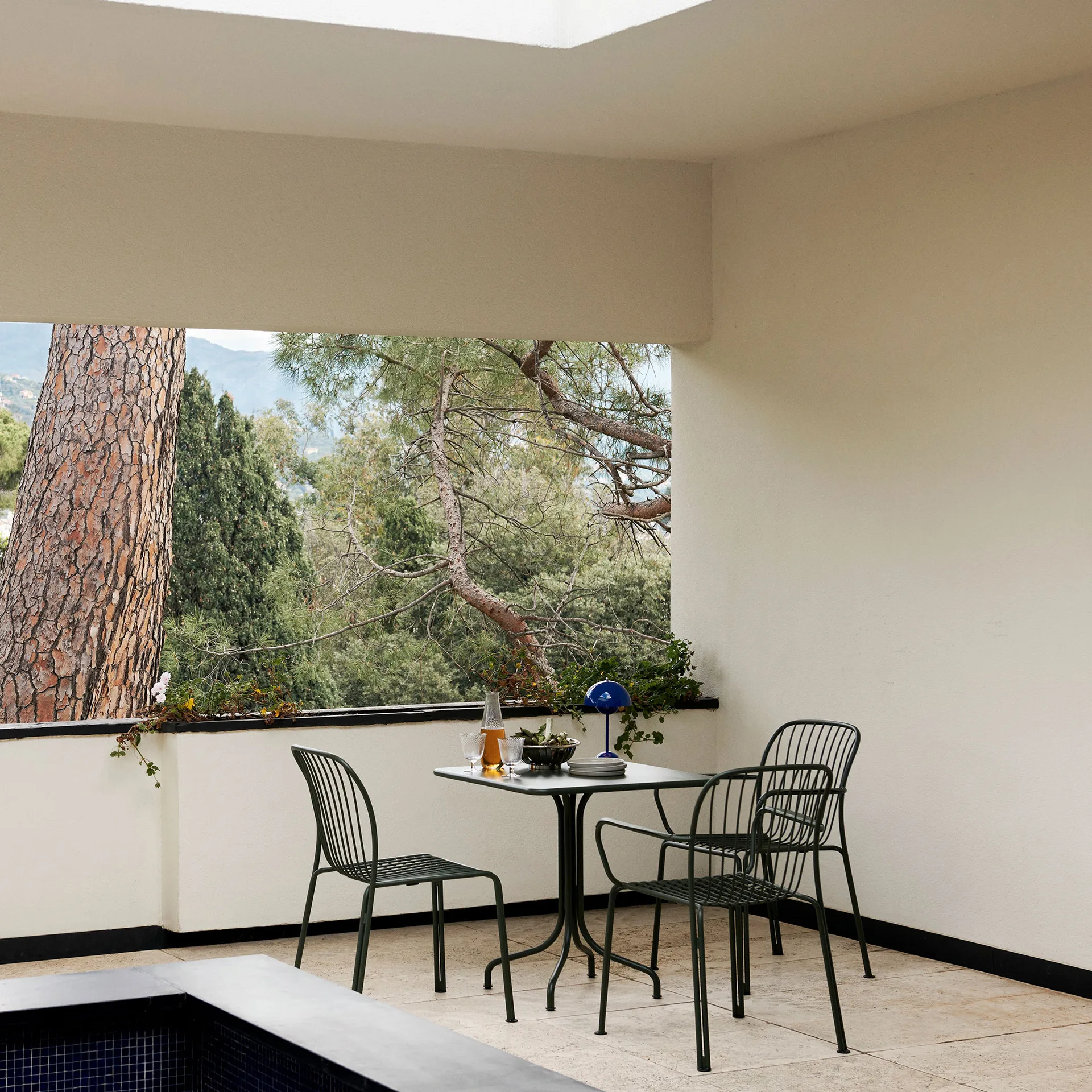 Silla Thorvald SC94, Warm black &Tradition