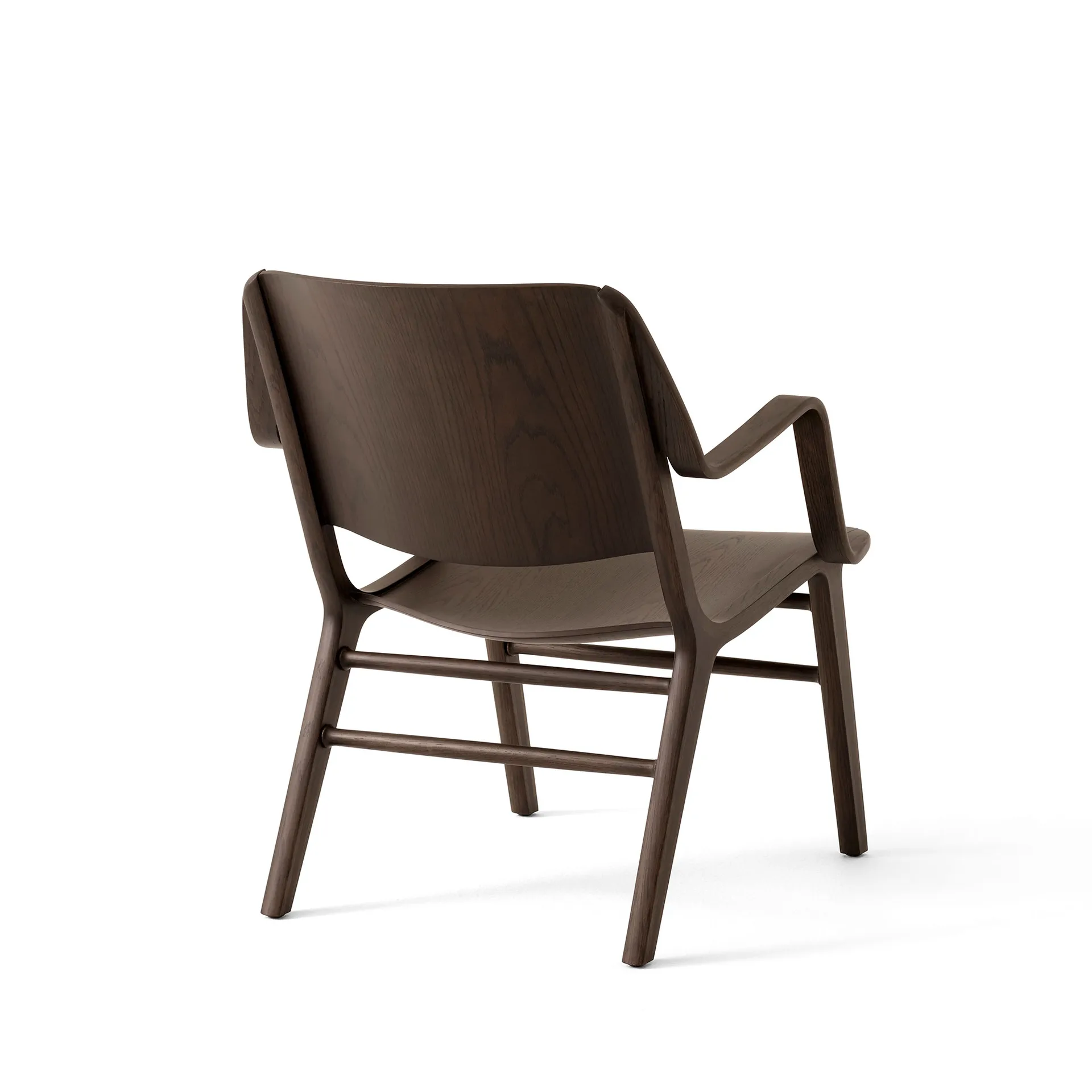 Sillón con reposabrazos AX HM11 Lounge Chair, Dark stained oak &Tradition