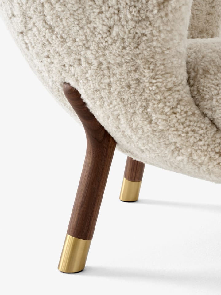 Sillón Little Petra VB1 Limited Edition, nogal, latón-Moonlight &Tradition