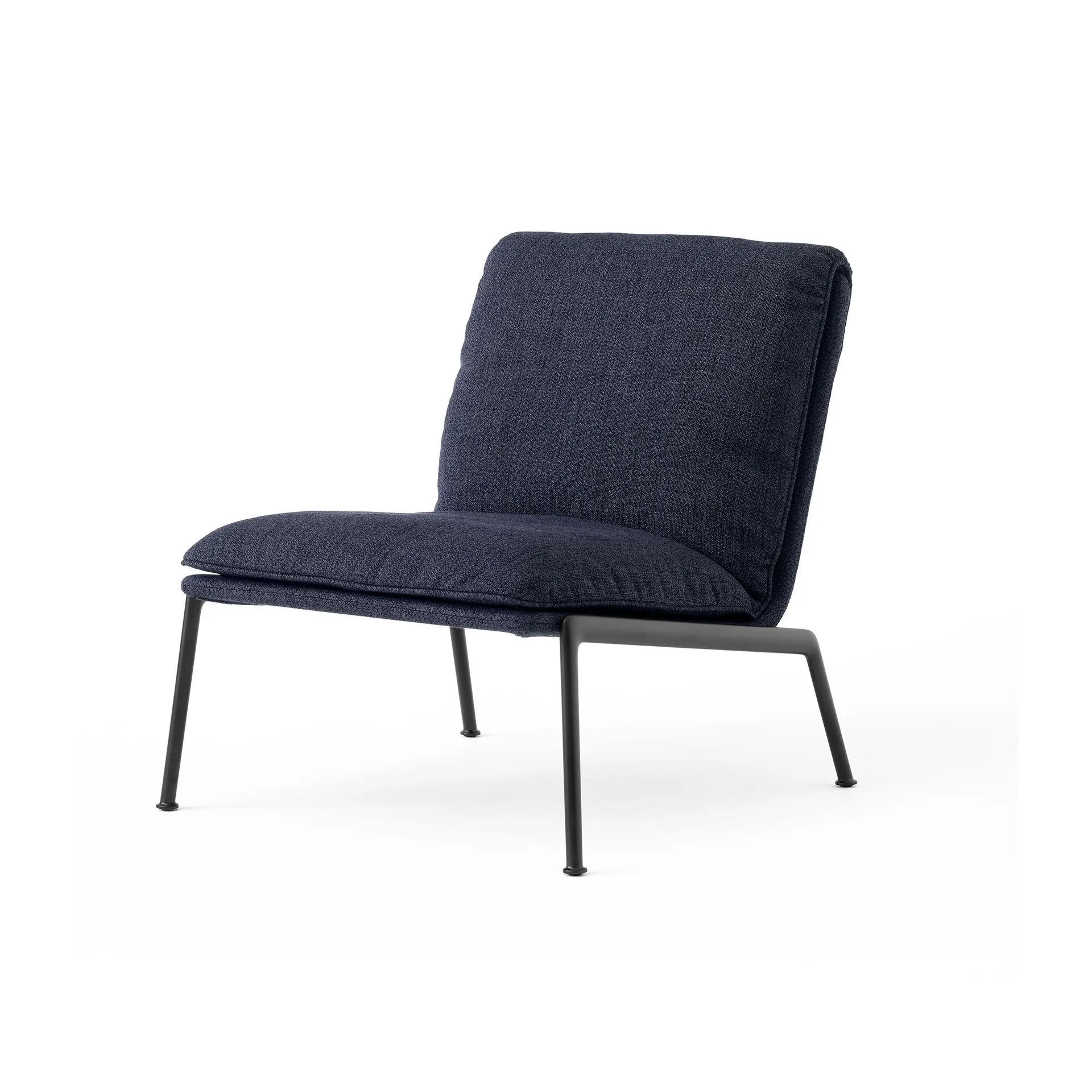 Sillón lounge Muno LN18, Warm black-Ecriture 0780 &Tradition