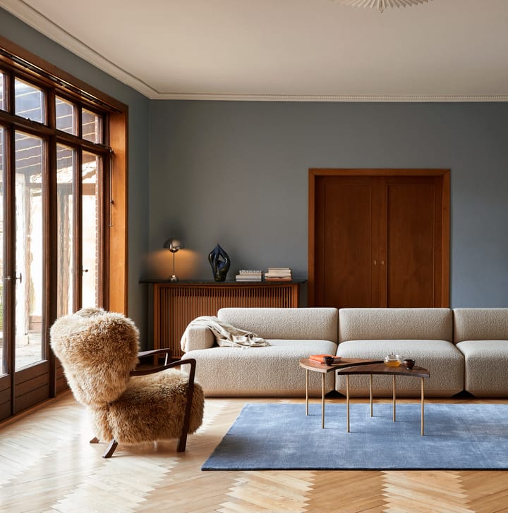 Sillón Wulff Lounge Chair ATD2, Nogal tratado-Sheepskin honey &Tradition